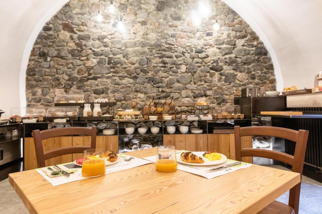Curt Di Clement Eco Mobility Hotel Tirano Kültér fotó